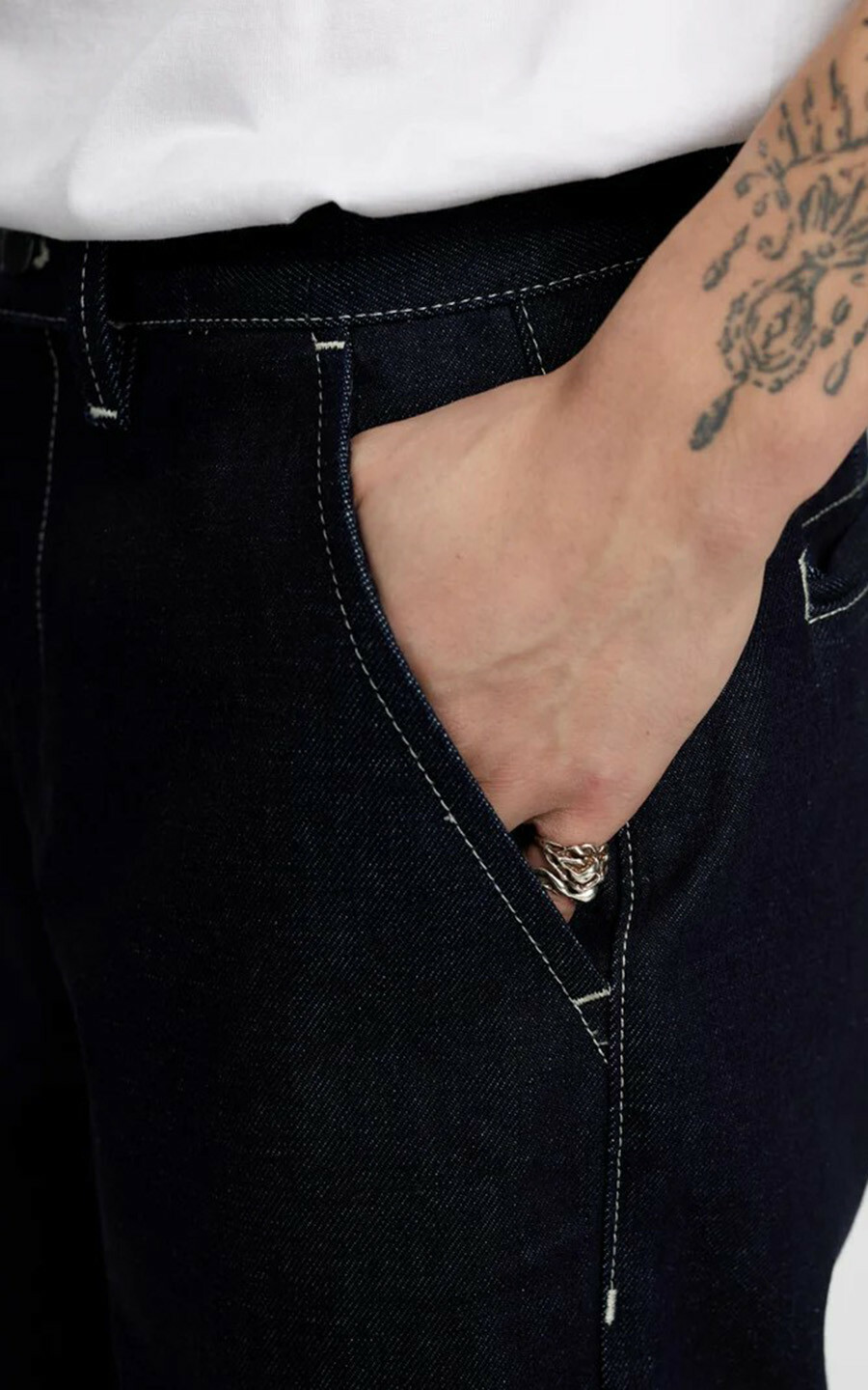 zoom in on Jeans Broek image Jeans Broek image