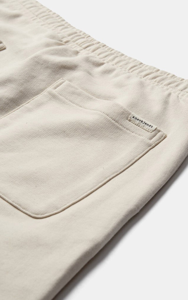 Ecru Short/bermuda image