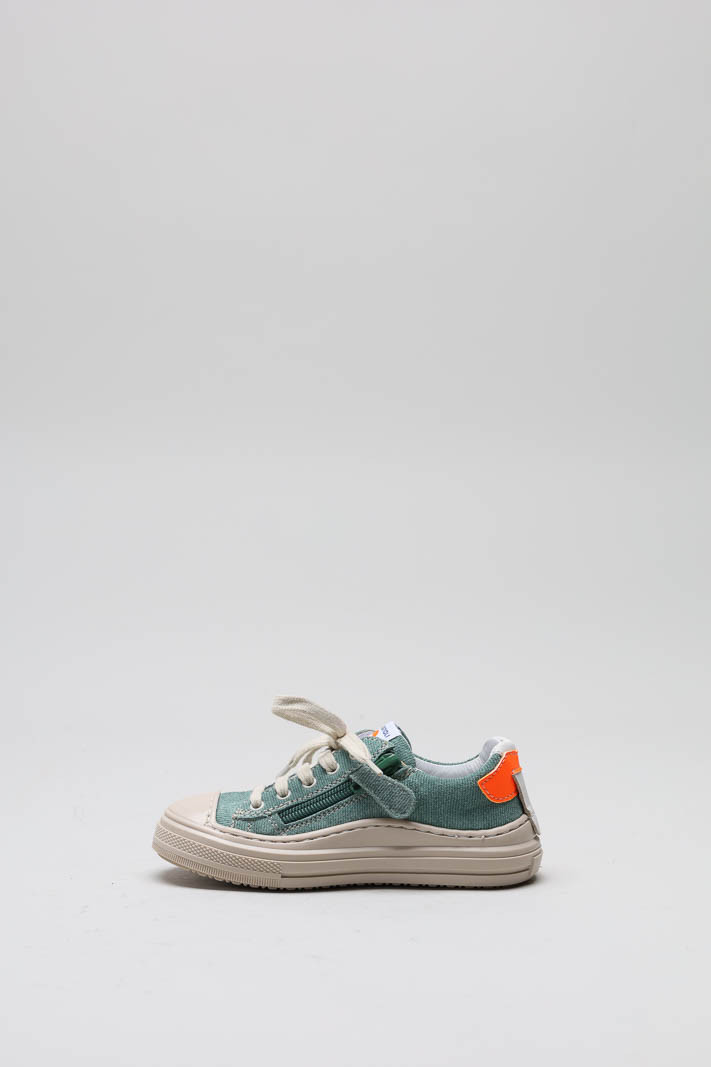zoom in on Groen Sneaker image Groen Sneaker image
