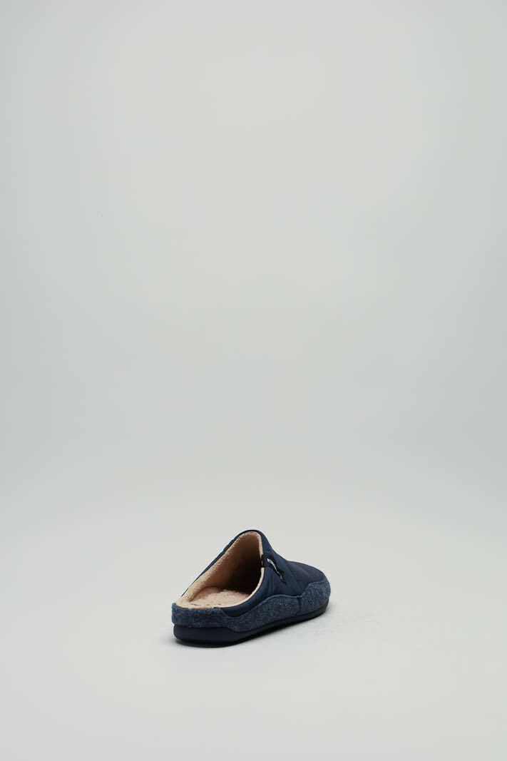 zoom in on Blauw Pantoffel image Blauw Pantoffel image