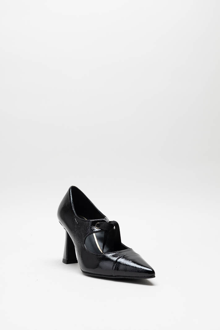 Zwart Pump