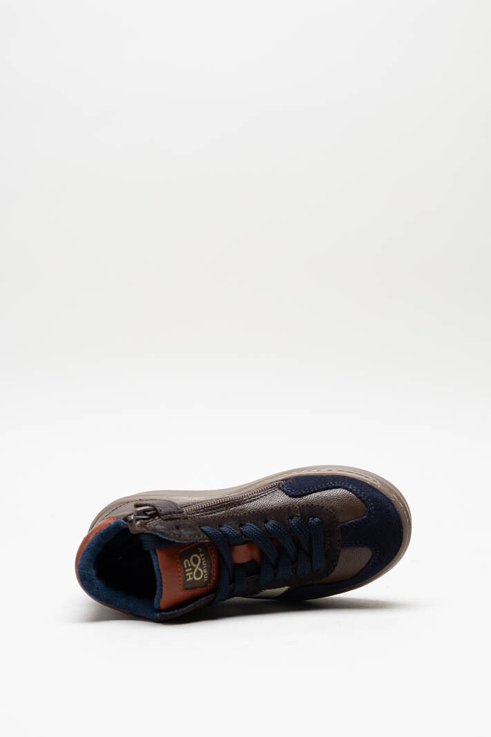 zoom in on Donkerbruin Sneaker image Donkerbruin Sneaker image