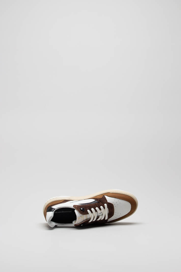 zoom in on Cognac Sneaker image Cognac Sneaker image