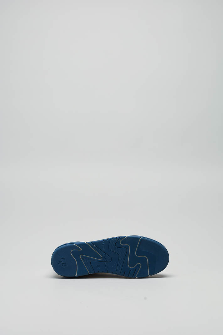 zoom in on Blauw Sneaker image Blauw Sneaker image
