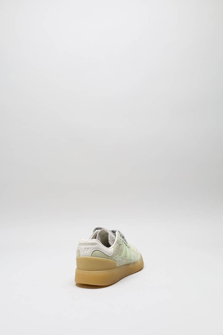 zoom in on Lichtgroen Sneaker image Lichtgroen Sneaker image