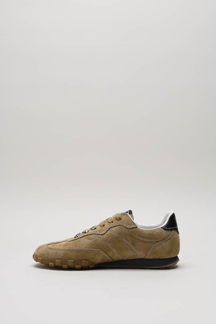 zoom in on Lichtbruin Sneaker image Lichtbruin Sneaker image