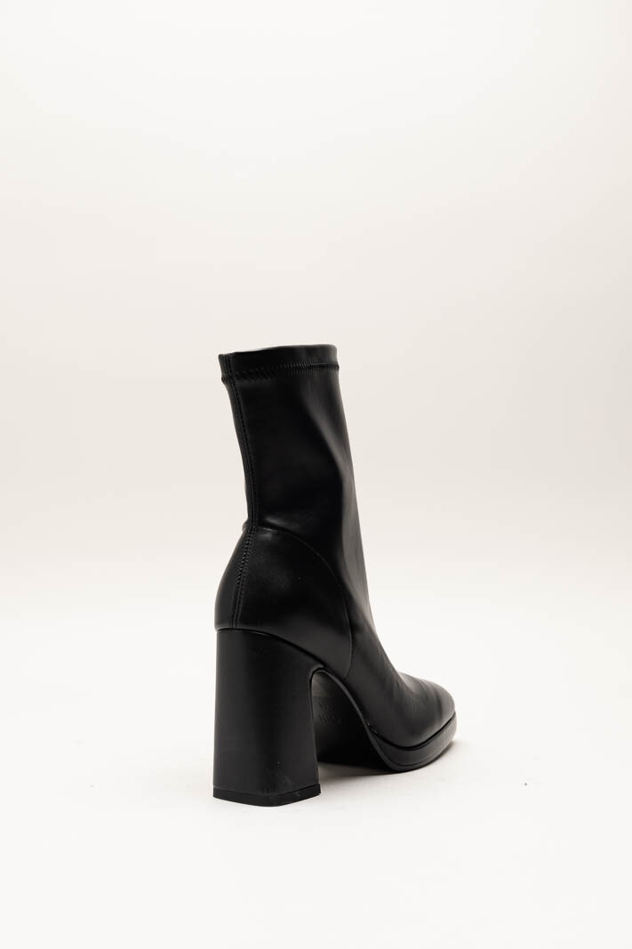 Zwart Enkellaars hak image