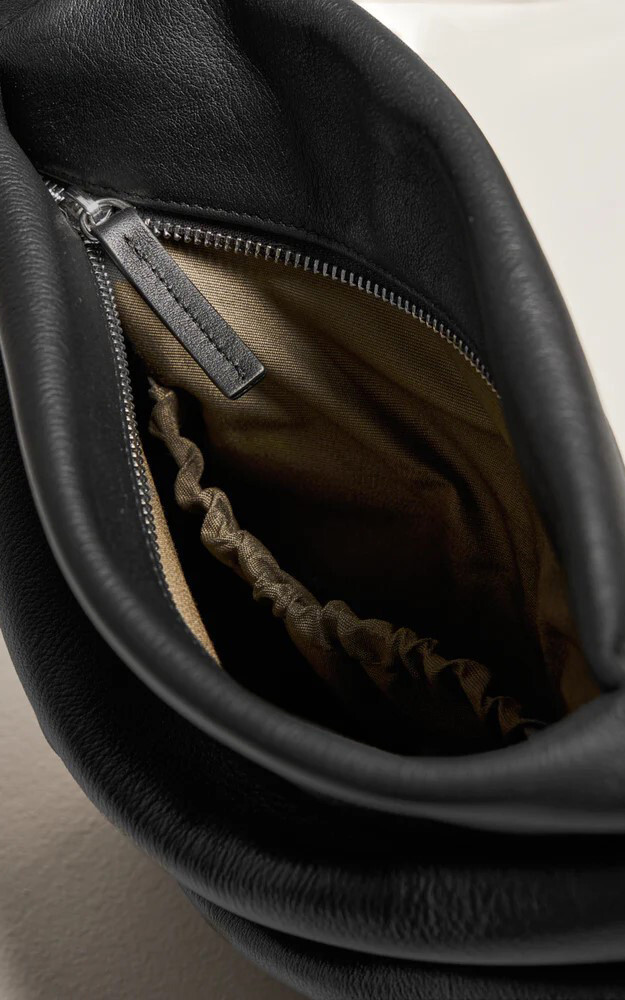 Zwart Cross body image