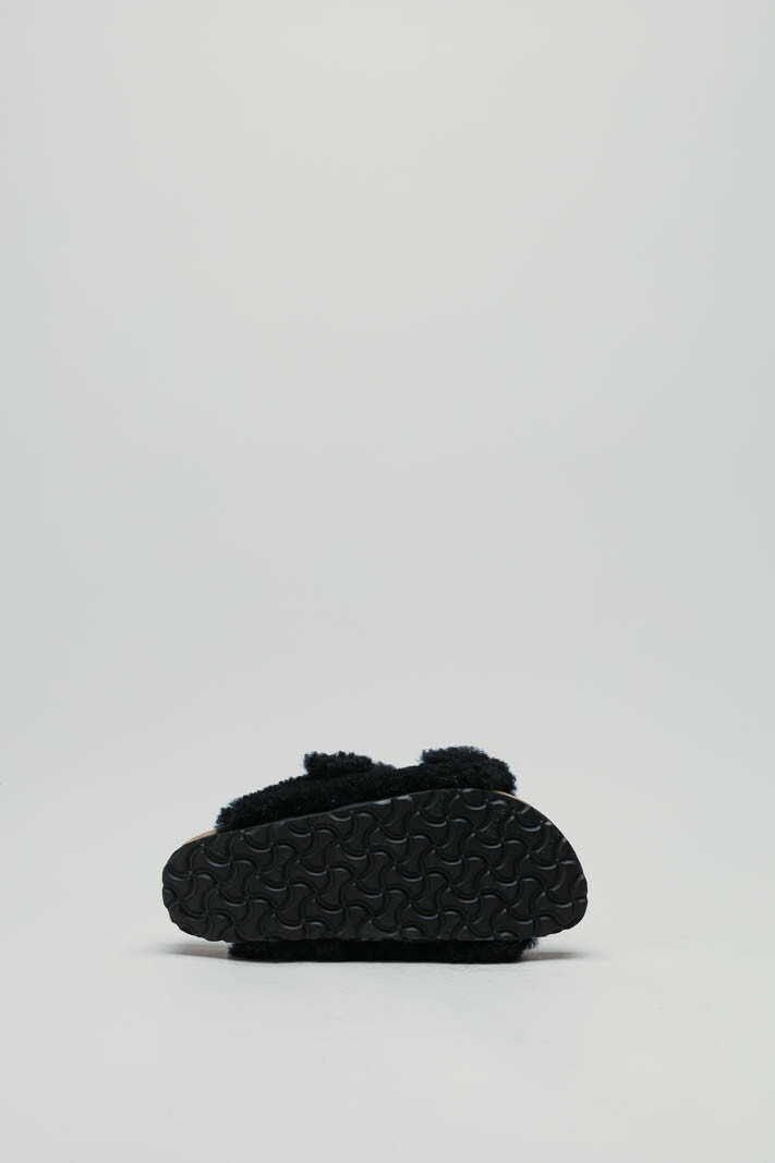 zoom in on Zwart Slipper image Zwart Slipper image