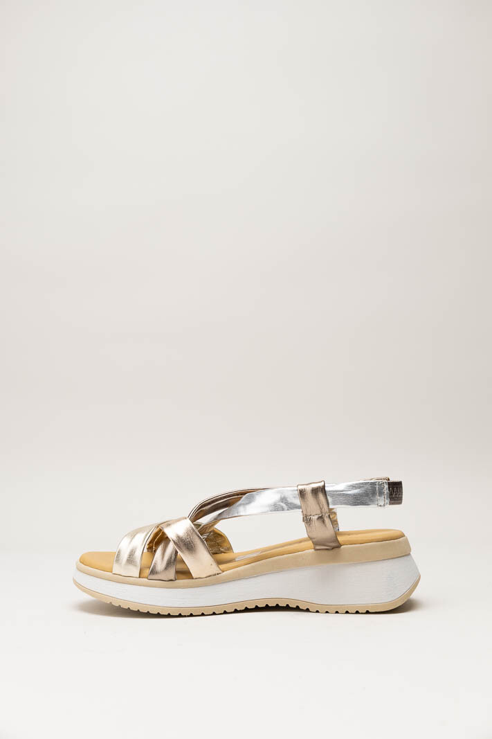 Goud Sandaal sleehak image