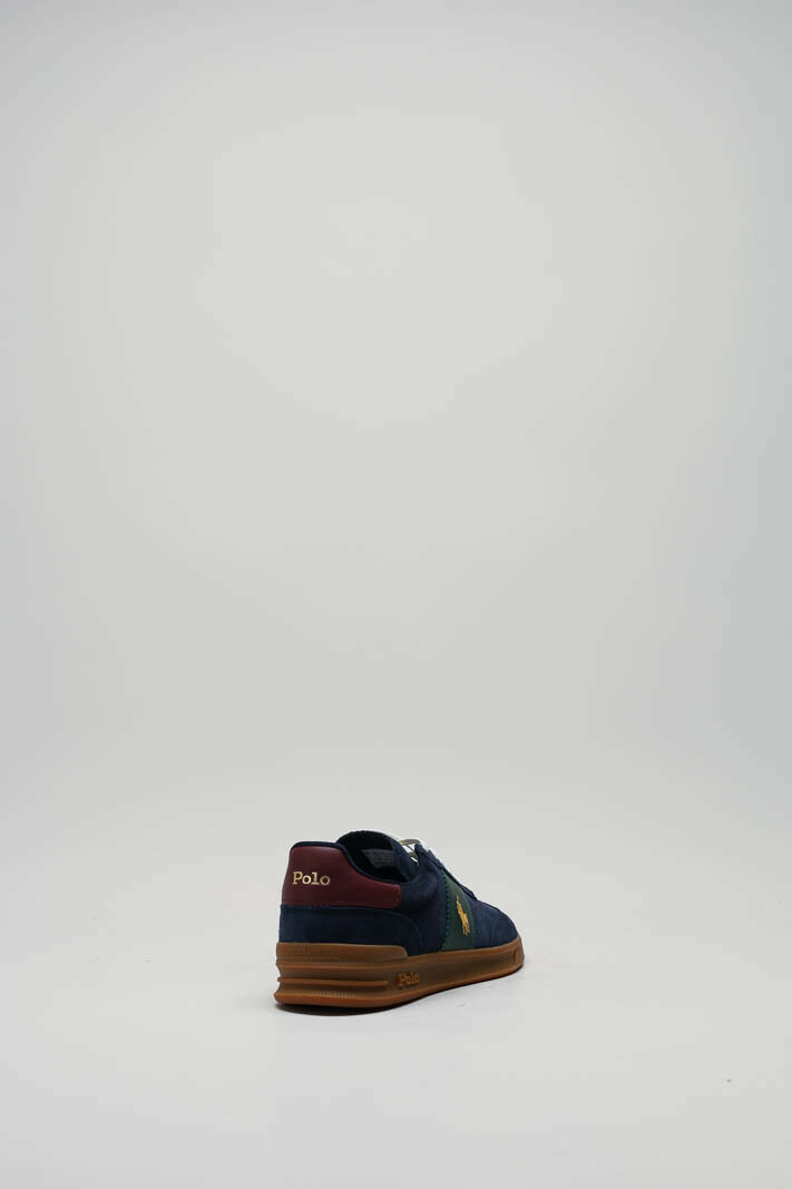 zoom in on Blauw Sneaker image Blauw Sneaker image