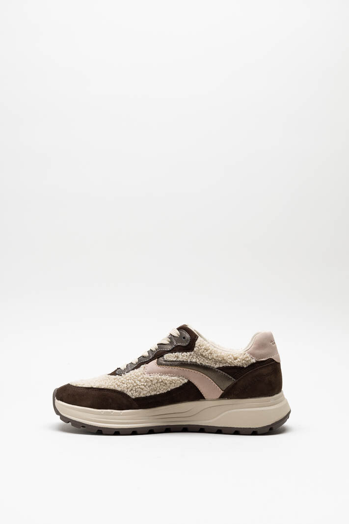zoom in on Donkerbruin Sneaker image Donkerbruin Sneaker image