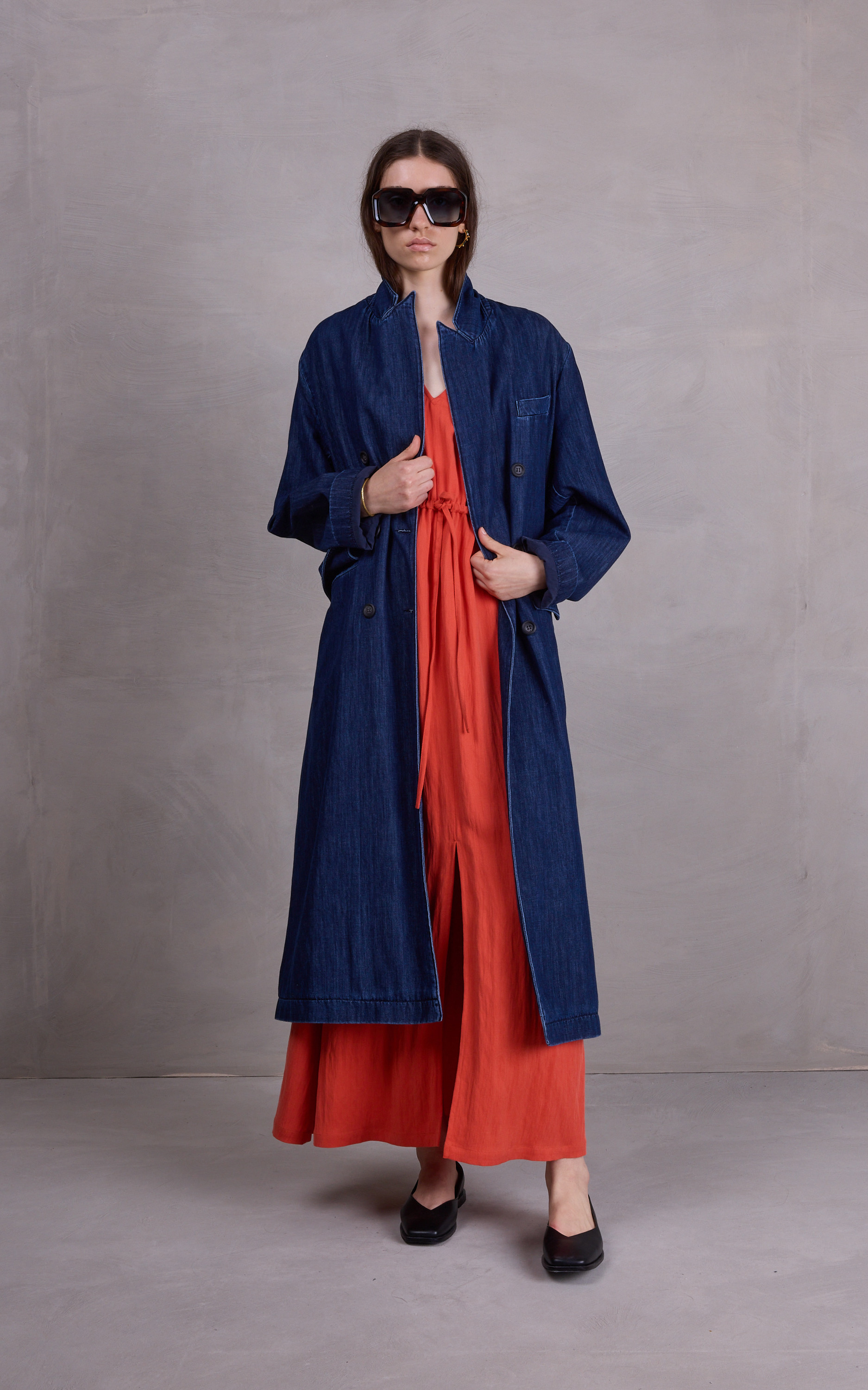 zoom in on Blauw Jas image Blauw Jas image