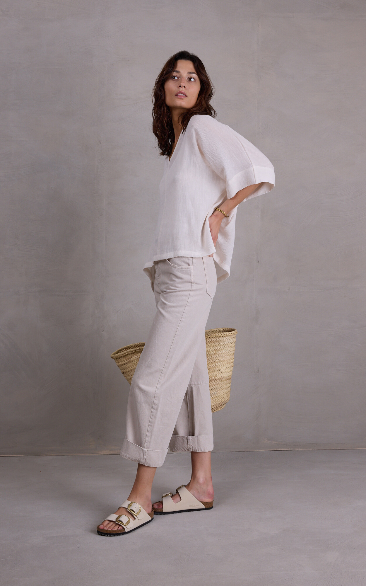 zoom in on Beige Broek image Beige Broek image
