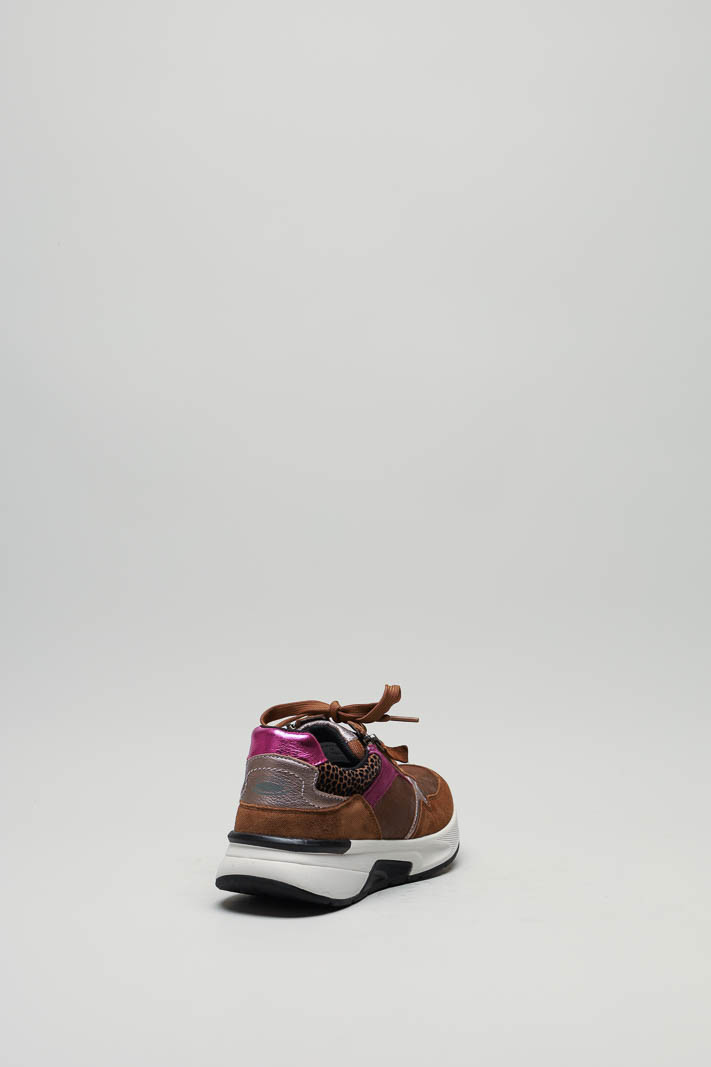 zoom in on Cognac Sneaker image Cognac Sneaker image