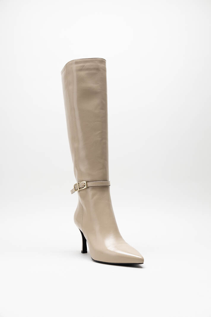 Beige Laars