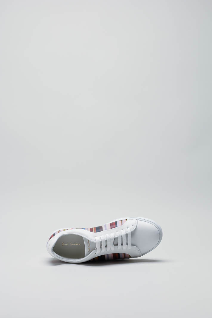 zoom in on Wit Sneaker image Wit Sneaker image