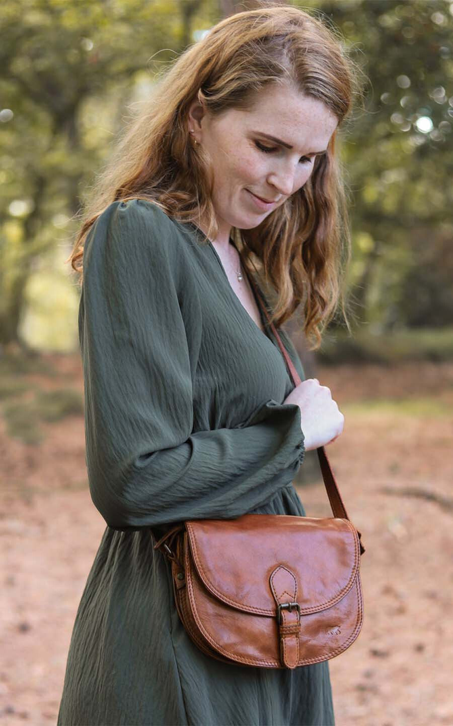 Cognac Cross body image