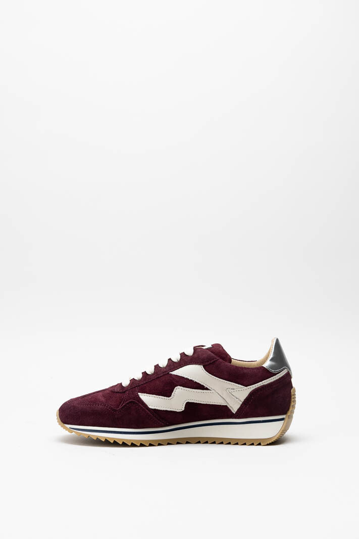 zoom in on Bordeaux Sneaker image Bordeaux Sneaker image