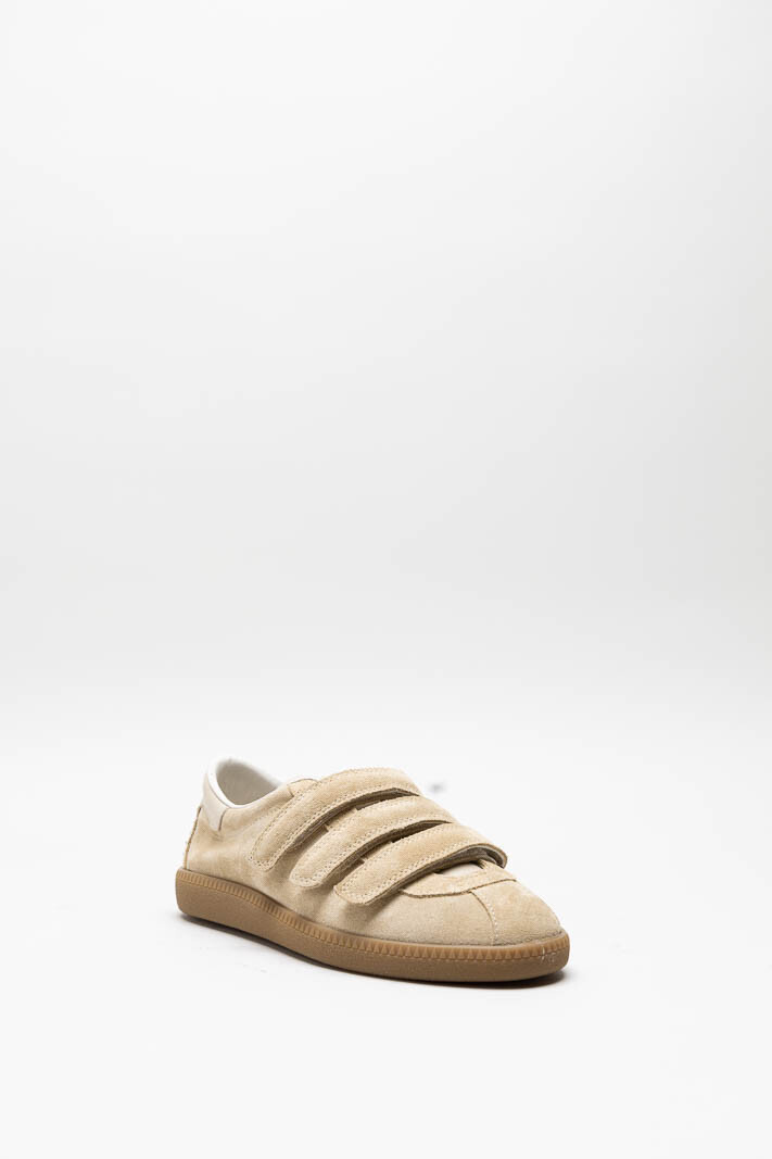 Beige Sneaker