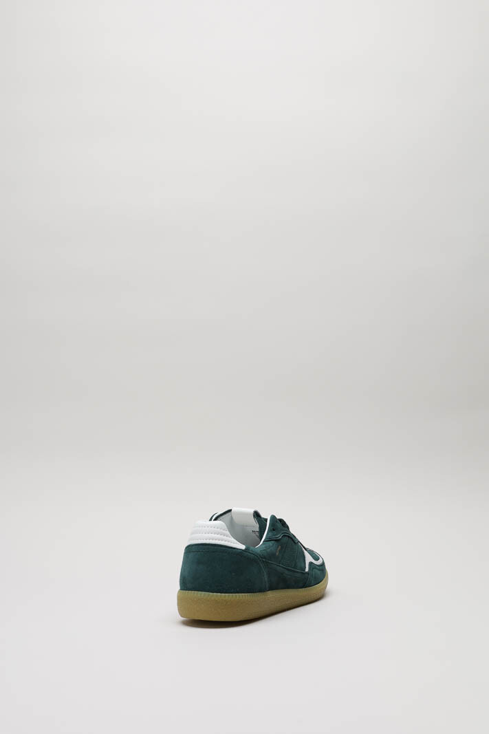 zoom in on Groen Sneaker image Groen Sneaker image