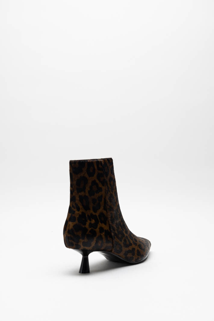 Bruin Enkellaars hak image