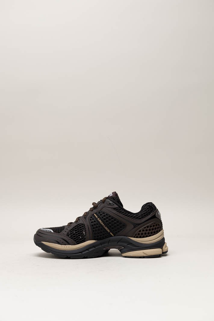 Bruin Sneaker image