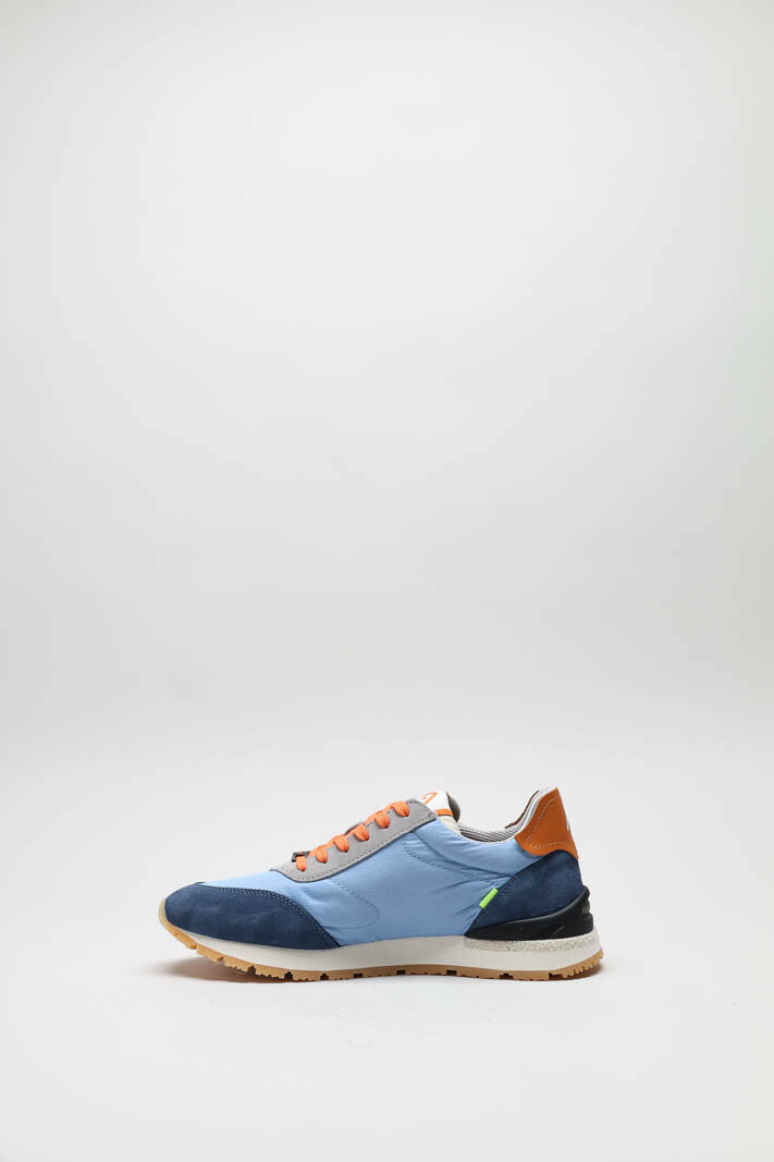 zoom in on Blauw Sneaker image Blauw Sneaker image