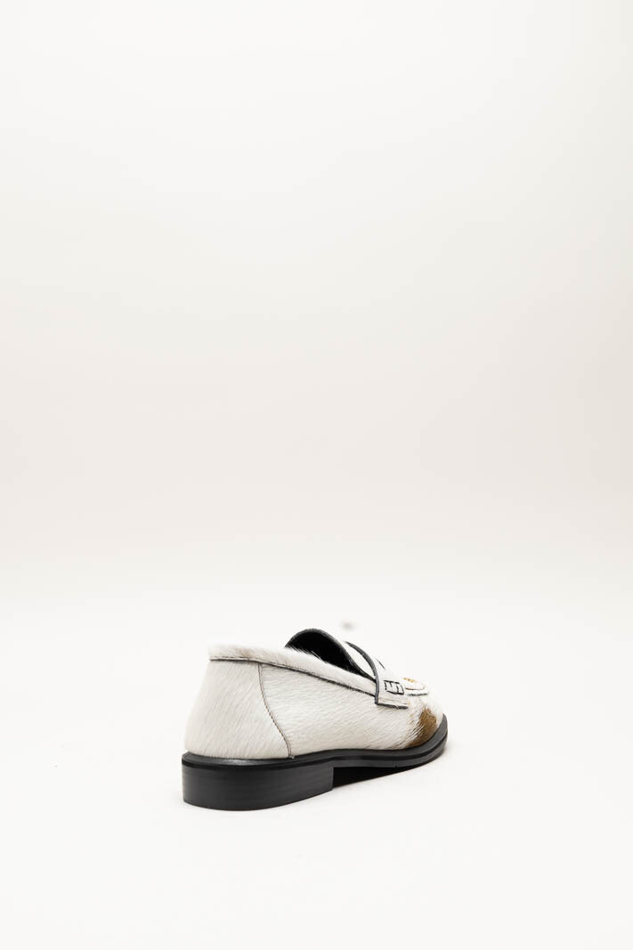 Gebroken wit Mocassin image