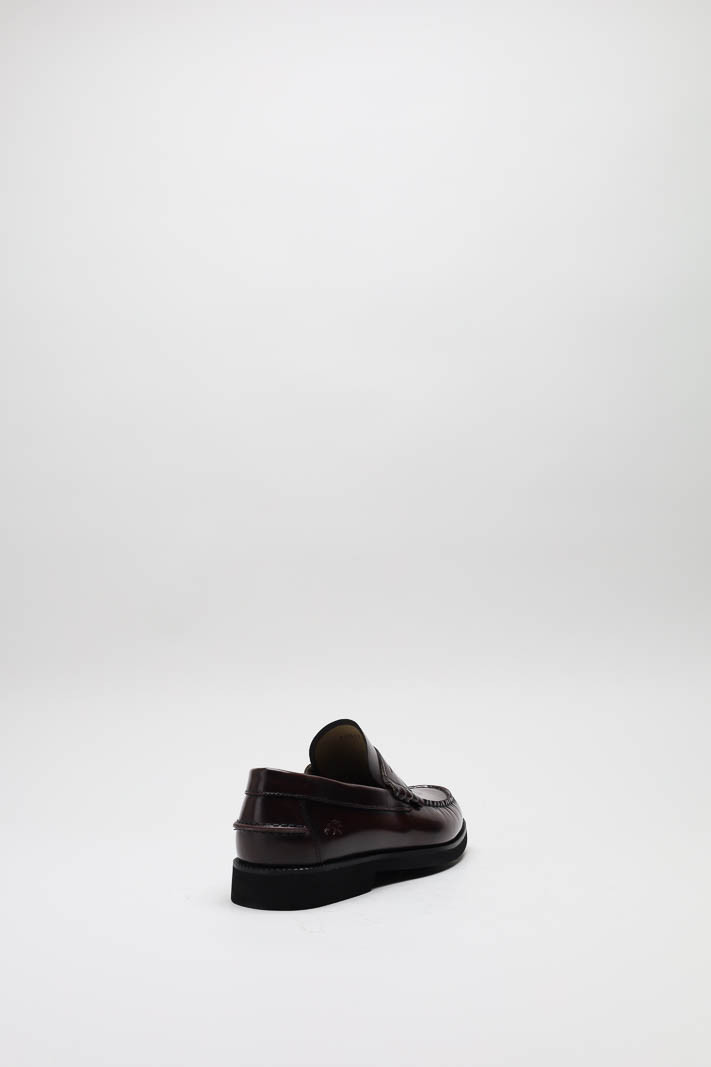 zoom in on Bordeaux Mocassin image Bordeaux Mocassin image
