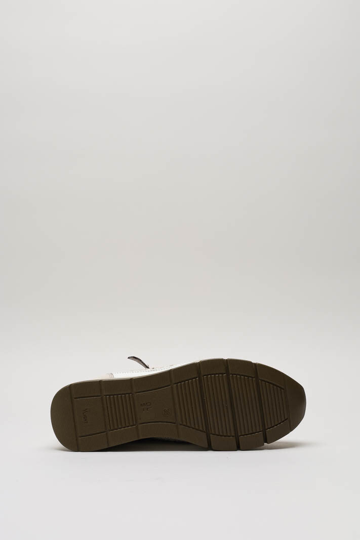 Lichtbeige Sneaker image