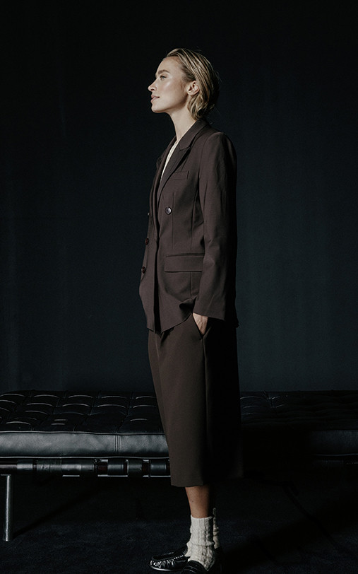 Donkerbruin Bermuda