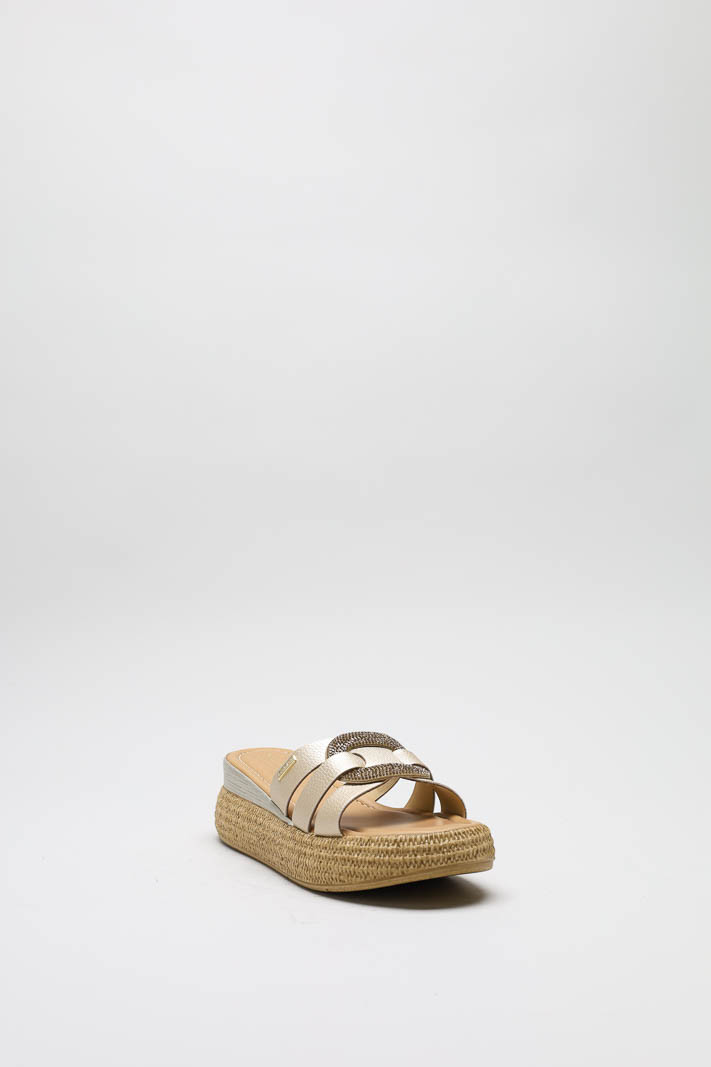 zoom in on Goud Slipper image Goud Slipper image
