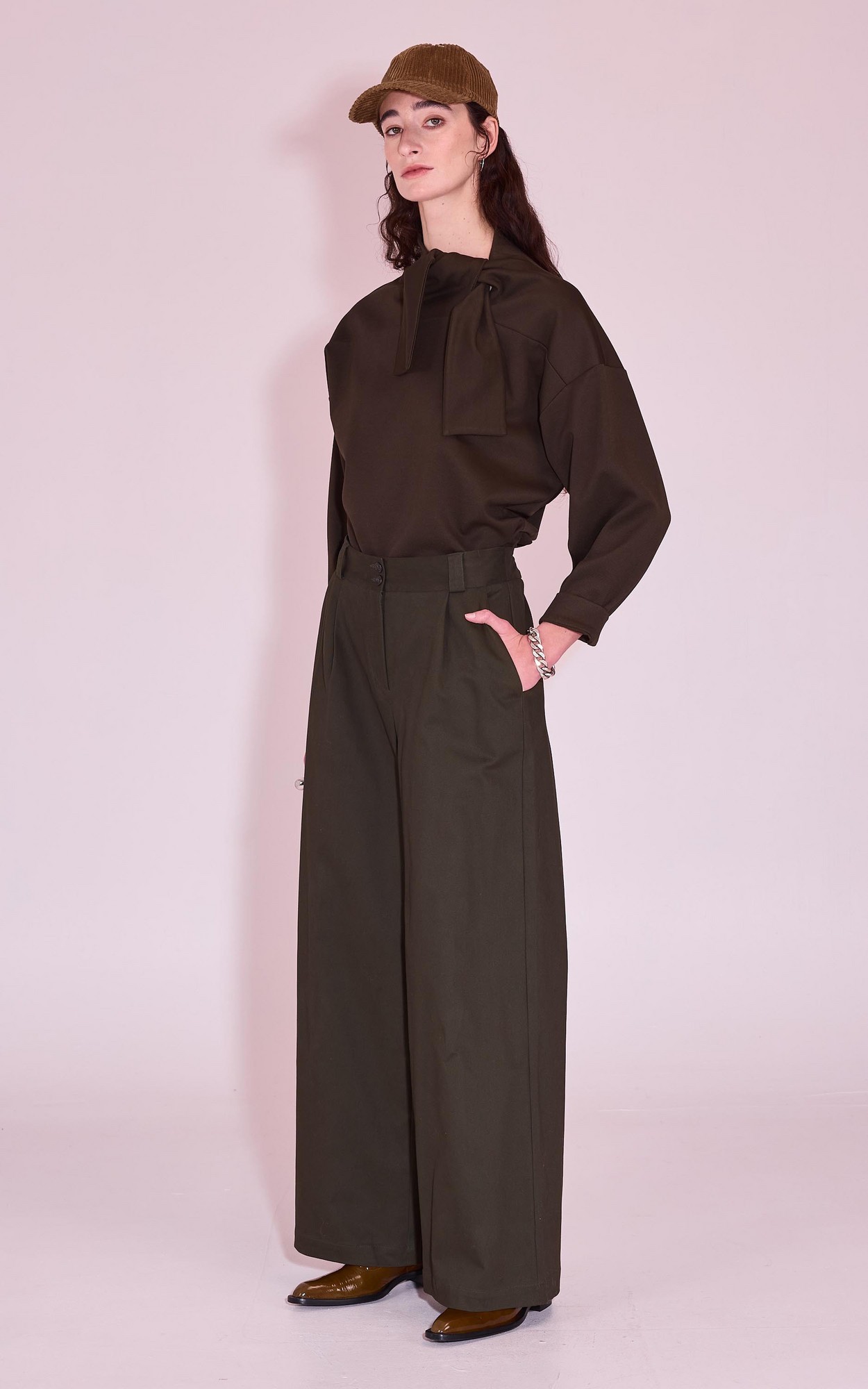 Groen Broek image