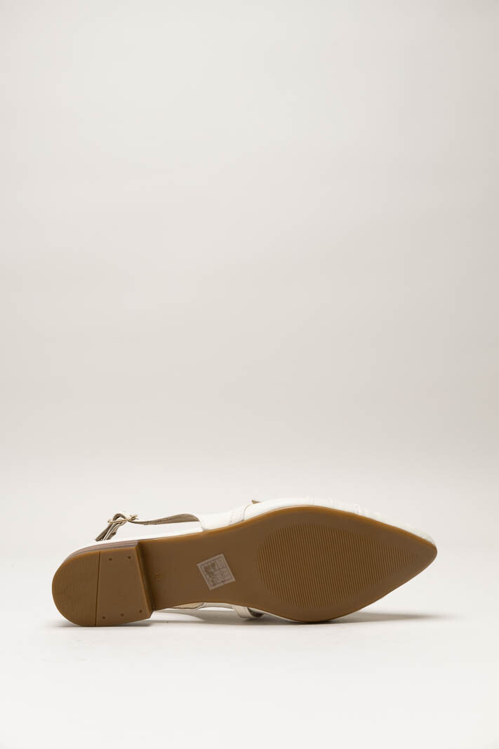 Gebroken wit Ballerina image