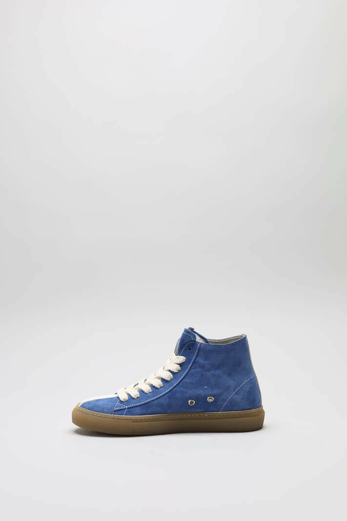 zoom in on Blauw Sneaker image Blauw Sneaker image