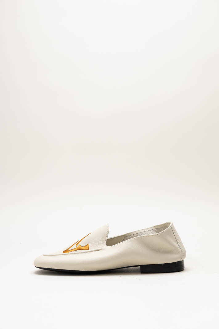 Lichtbeige Mocassin image