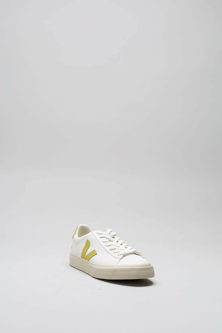 zoom in on Wit Sneaker image Wit Sneaker image
