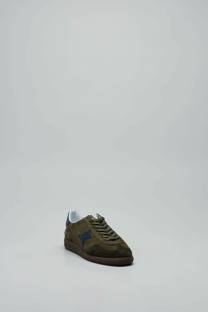 zoom in on Groen Sneaker image Groen Sneaker image
