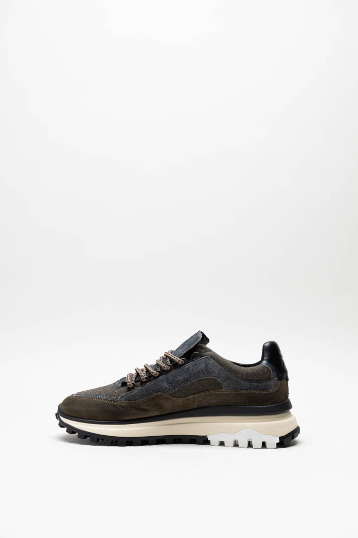 zoom in on Kaki Sneaker image Kaki Sneaker image