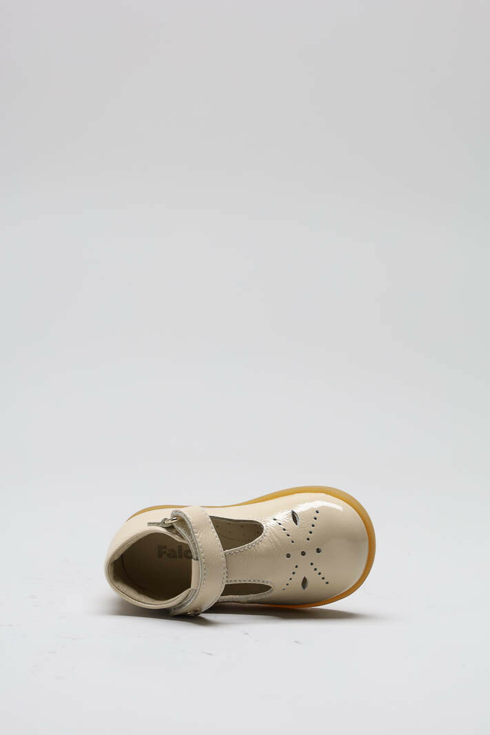 zoom in on Beige Ballerina image Beige Ballerina image