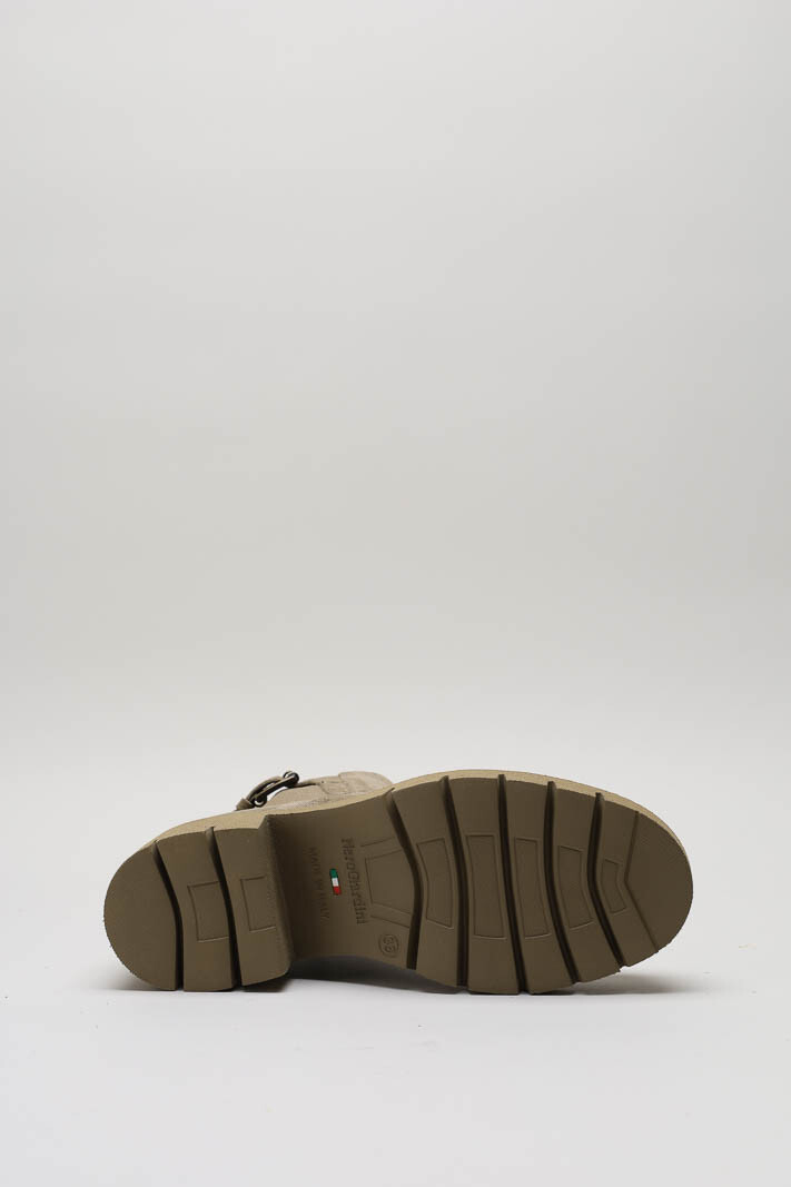 zoom in on Beige Enkellaars hak image Beige Enkellaars hak image