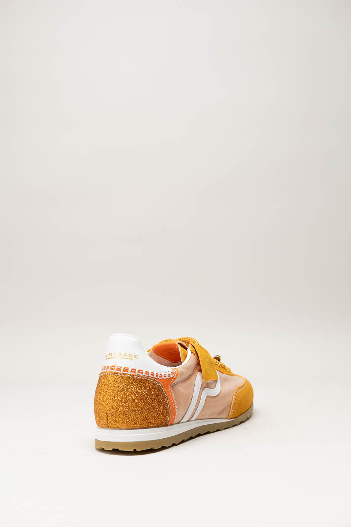 Oranje Sneaker image
