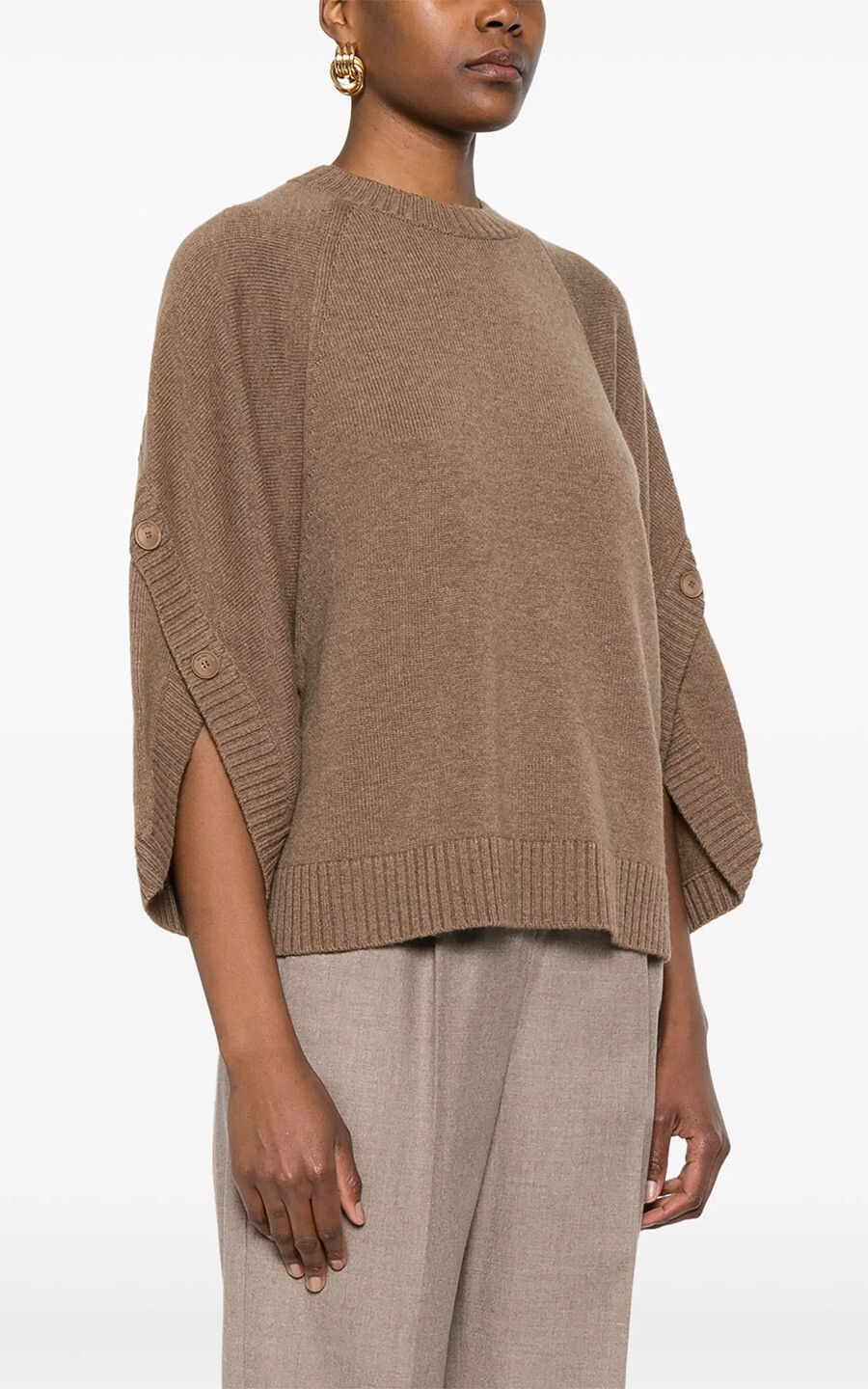 zoom in on Beige Sweater/trui image Beige Sweater/trui image