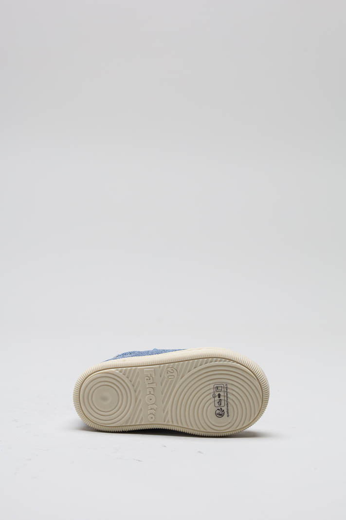 zoom in on Blauw Velcro schoen image Blauw Velcro schoen image