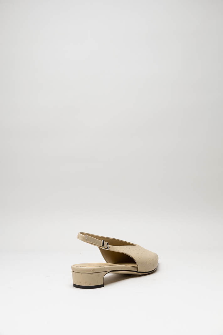Beige Pump image