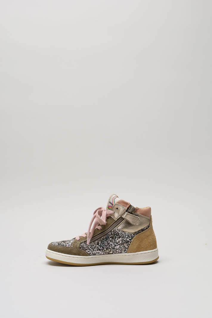 zoom in on Kaki Sneaker image Kaki Sneaker image