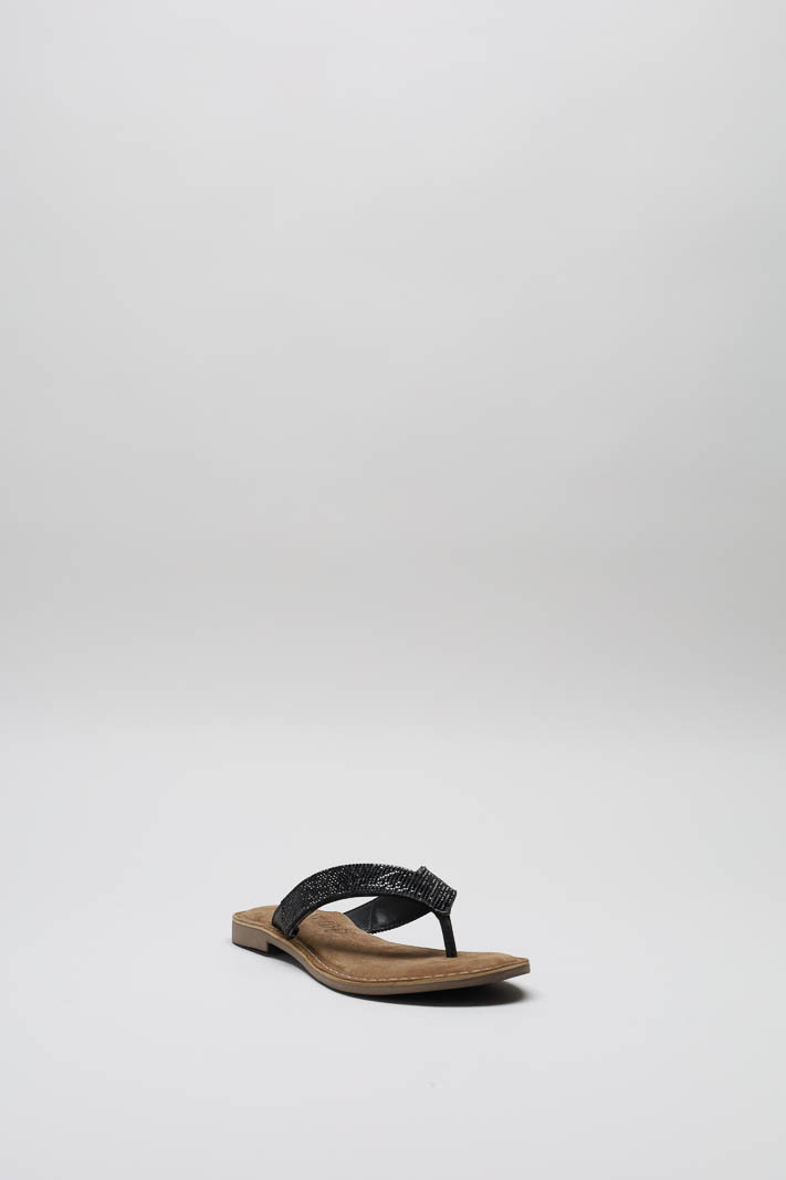 zoom in on Zwart Slipper image Zwart Slipper image