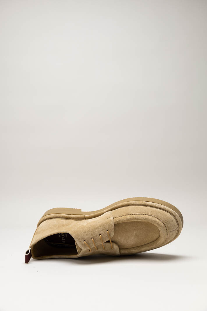 Beige Veterschoen image