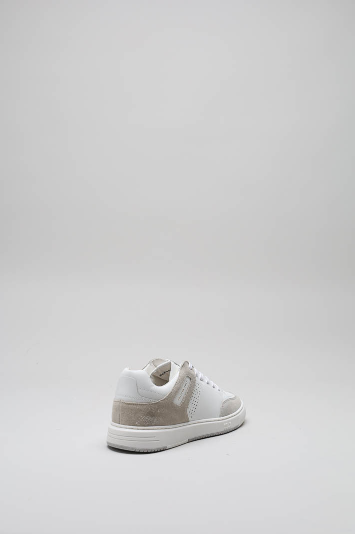 zoom in on Wit Sneaker image Wit Sneaker image